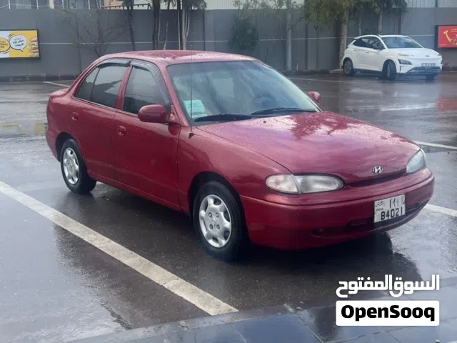 1996, هيونداي, اكسنت, Standard