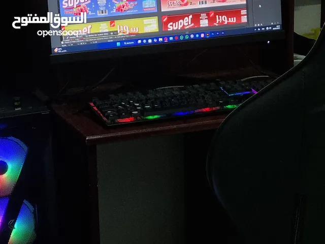 كمبيوتر مكتبي معالج amd ryzen 5 5600g مع كرت شاشة amd خارجي rx480 مع رامات مرتفعة 32gb 3200 mhz