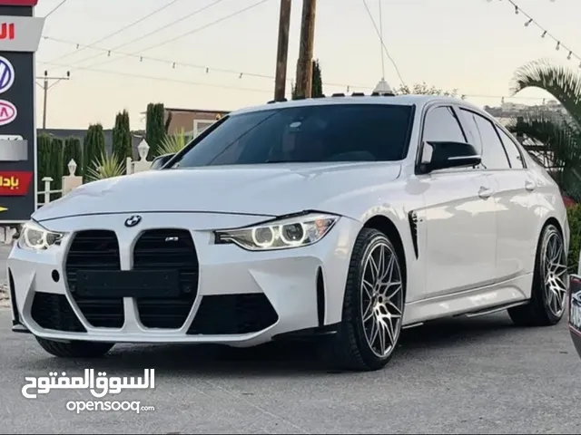 BMW 320i بي ام