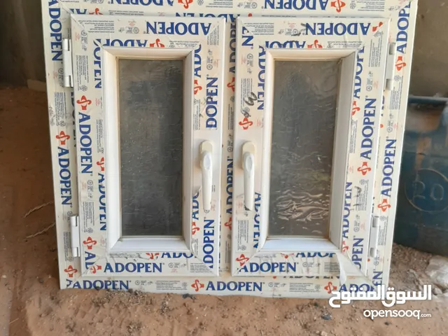 شباك بي في سي اللون ابيض حجم صغير المقاس 60*70