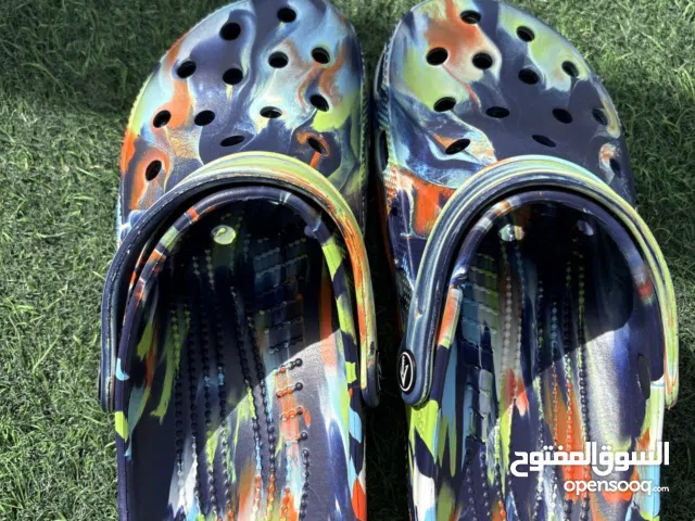 brand new orininal crocs size 37