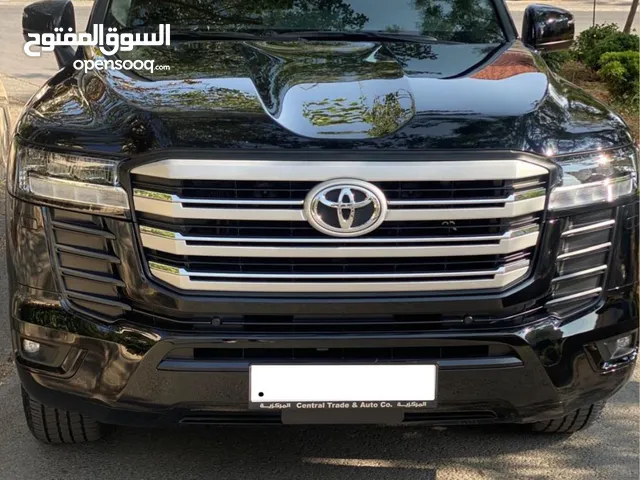 SUV Toyota in Amman