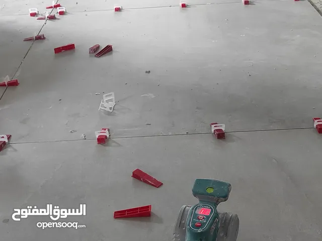 معلم سيد لتركيب السيراميك والرخام والبورسلين