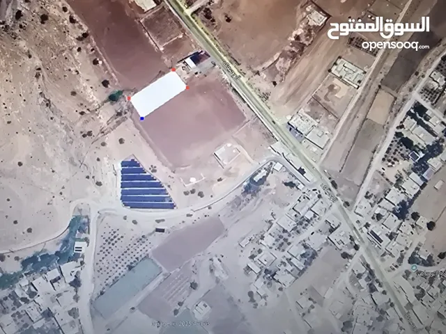 قطعة ارض للبيع بسعر مغري جدا بالنصارية مقابل مول العائلة