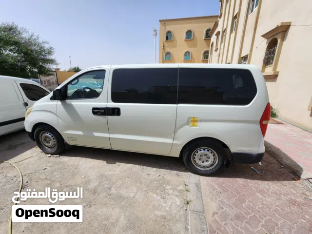 2009, Hyundai, H1, Standard