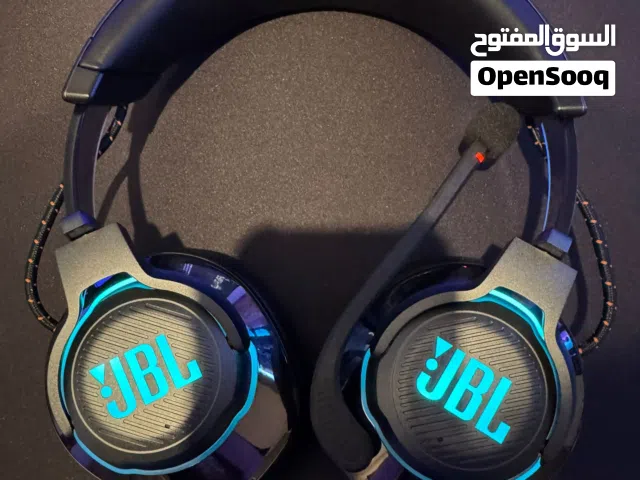 للبيع سماعة احترافية بالكرتون  JBL QUANTUM 800