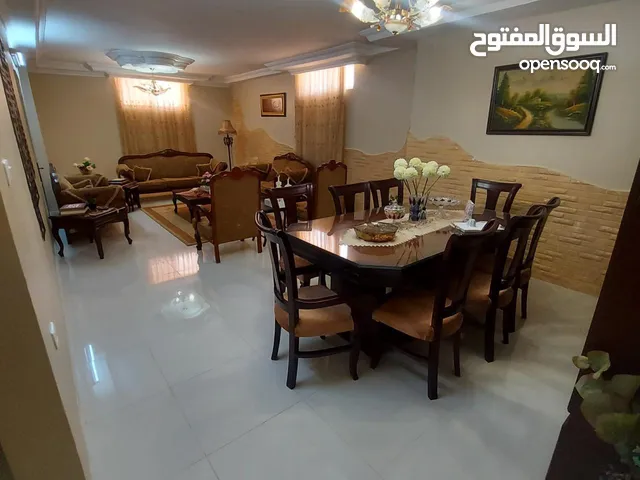 260 m2 4 Bedrooms Apartments for Sale in Irbid Al Rahebat Al Wardiah