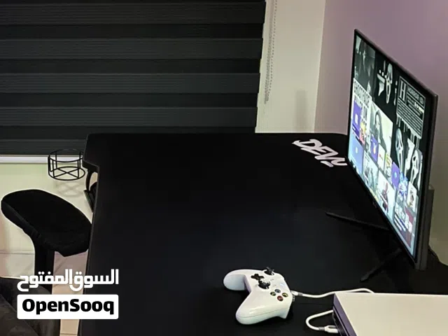 للبيع طاولة قيمنق اكترونية