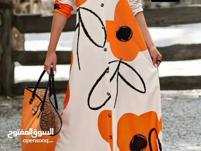 جديد المووسم فساتين نساائيه وملابس اطفال مواكبه للموضه وبأسعاار خياال جربو ويوجد توصيل لأي مكان