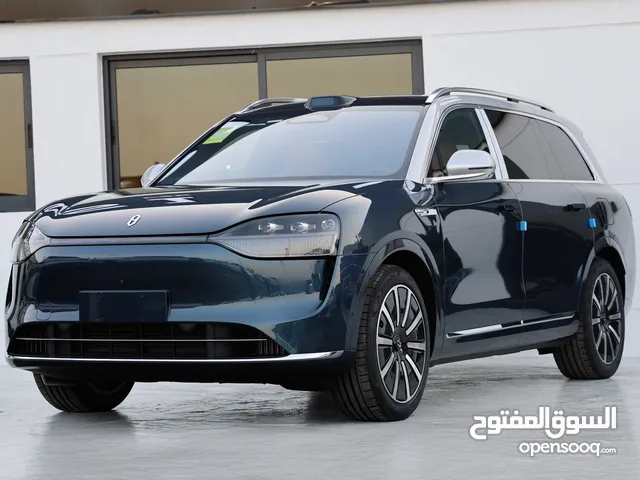 AITO SERES M9 LHD MAX 5 SEAT EVR 42 KWH BATTERY A/T 2025