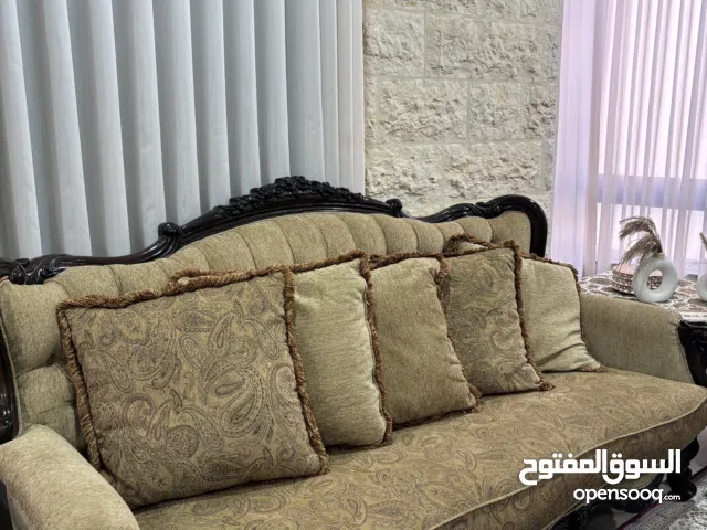 للبيع: طقم صالون ملكي فاخر - قمة الفخامة والأناقة