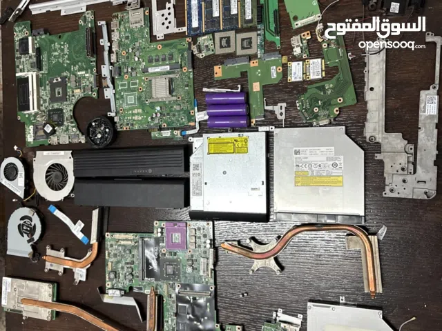 قطع لابتوبات مستعملة
