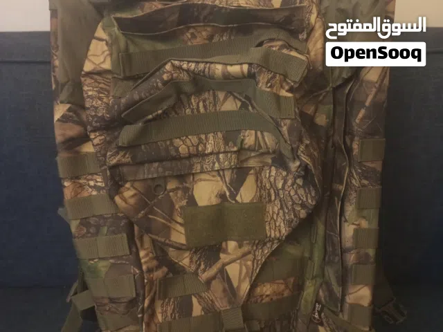 حقيبة ظهر تكتيكية مخصصة للصيد والقنص من ماركة "Sniper Wear".