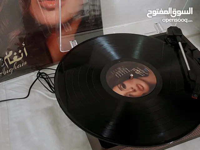 جرامافونات واسطوانات للبيع