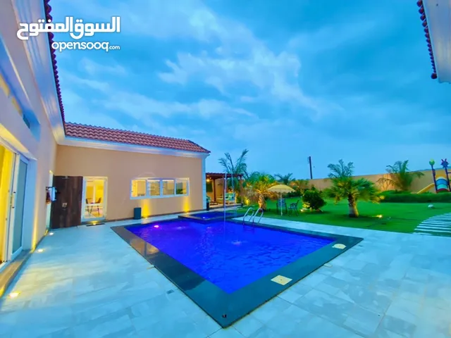 3 Bedrooms Chalet for Rent in Al Sharqiya Sur