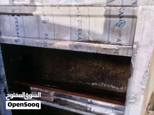 معدات مطعم للبيع