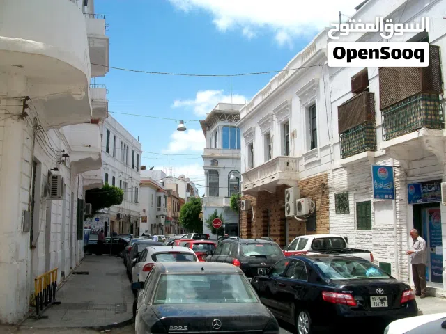 شقة سكنية، الطابق الاول