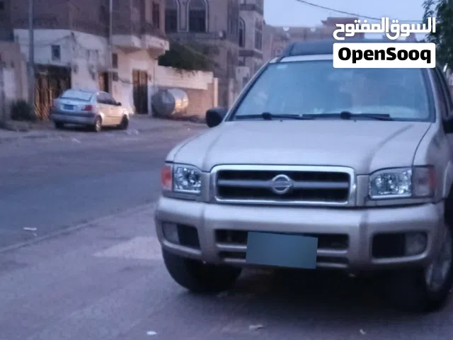 2002 نيسان باثفايندر XE
