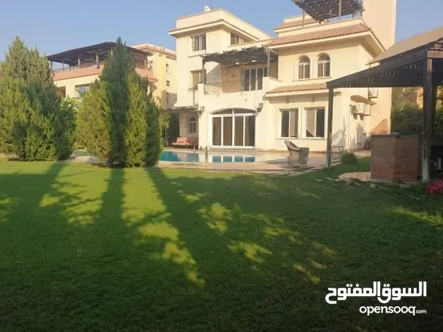 400 m2 More than 6 bedrooms Villa for Sale in Giza Sheikh Zayed