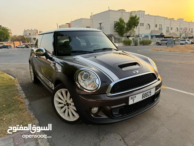 Mini coper S 2013 GCC V4 full price 39,000 AEd