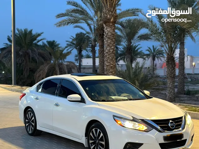 Used Nissan Altima in Al Batinah