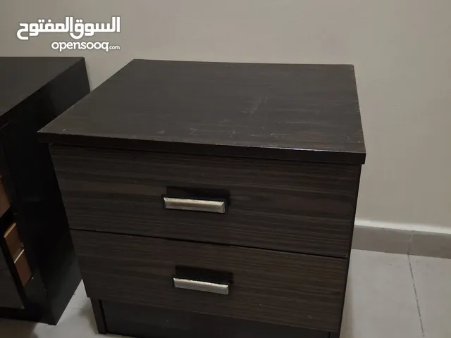 كومدينة عدد 2 بحالة ممتازة للبيع بسبب السفر