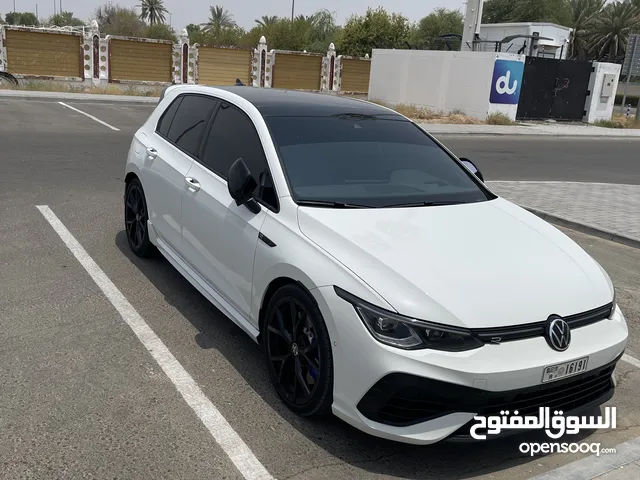 Volkswagen Golf R