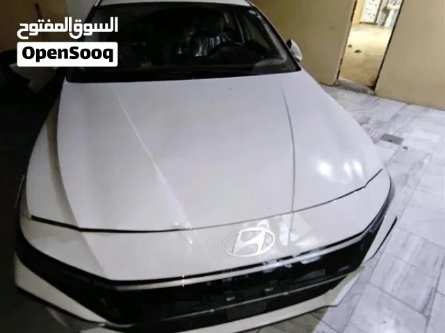 2024, هيونداي, النترا, Standard