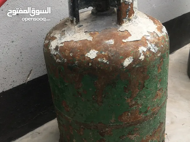 cylinder with gass regulator