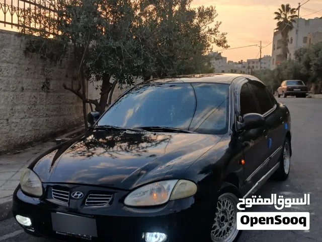 1999 هيونداي افانتي Limited