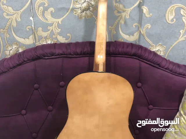 جيتار كلاسك نظيف ناقص وتر واحد
