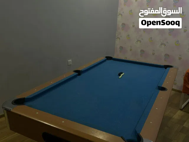 طاولة بليارد للبيع
