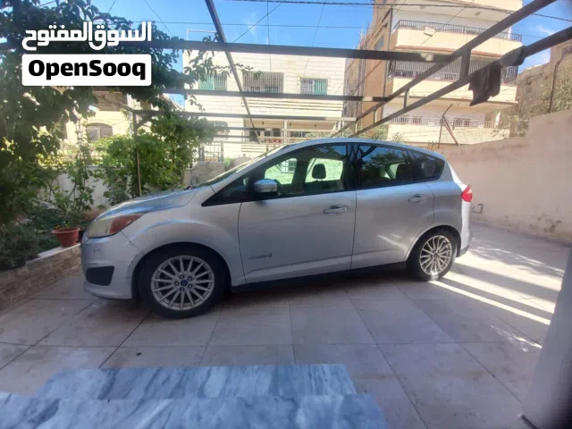 2013 فورد C-MAX