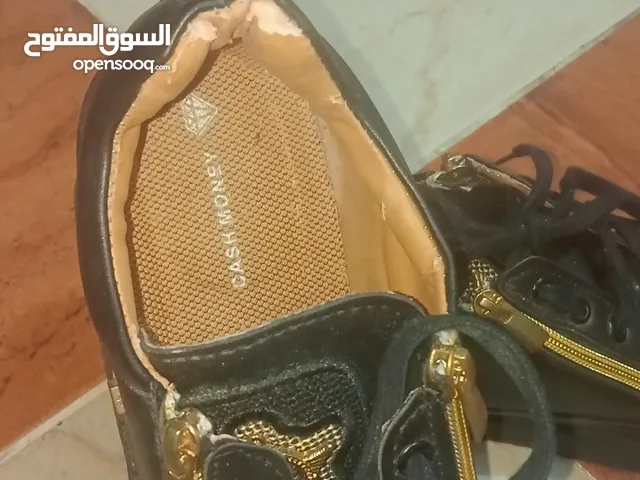 Black Comfort Shoes in Blida