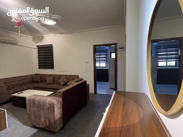 65 m2 2 Bedrooms Apartments for Rent in Irbid Hay Al Worood