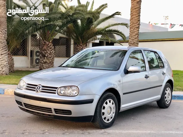 Used Volkswagen Golf in Tripoli