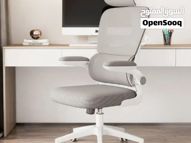 AA- GIO Manager Headrest White Gray Chair
