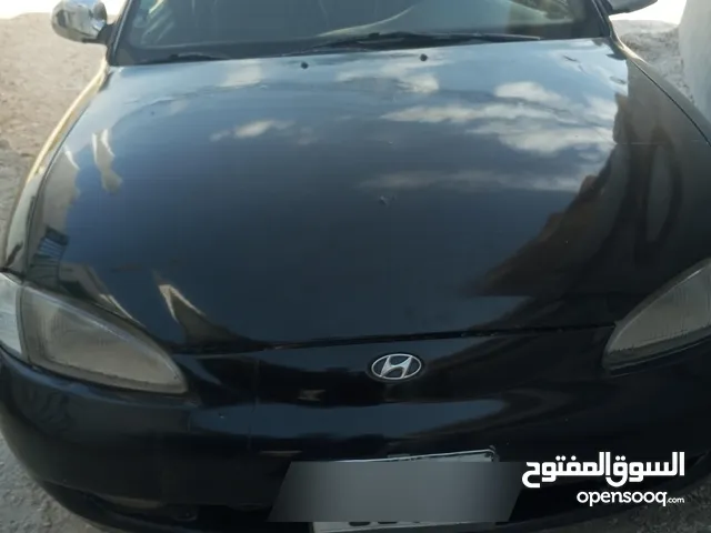 Used Hyundai Avante in Jerash