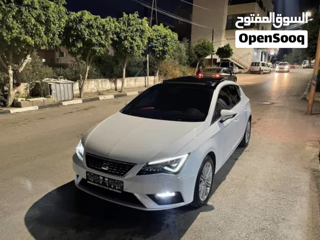 2019 سيات ليون Standard