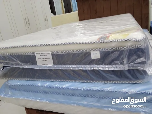 Toper mattress  any sizes want have