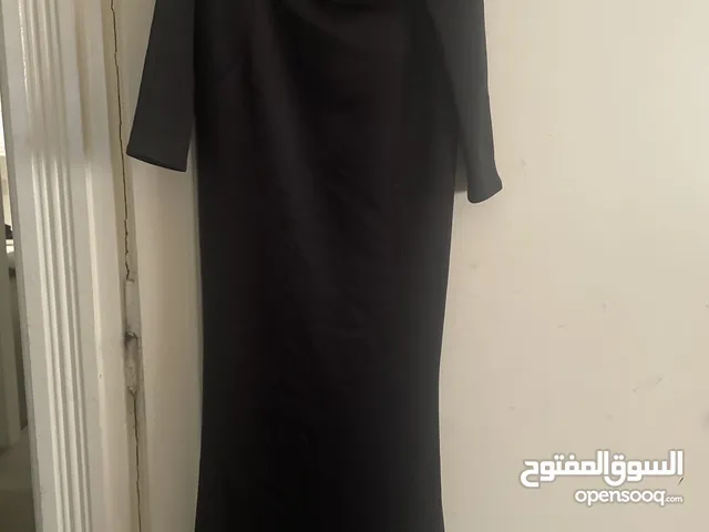 فساتين للبيع لبيع واحده فقط