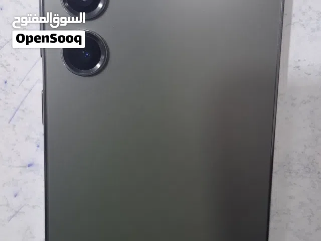 I sale my phone.....everything is new