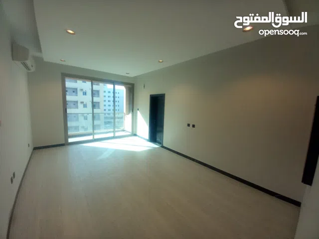 125 m2 3 Bedrooms Apartments for Sale in Muharraq Hidd