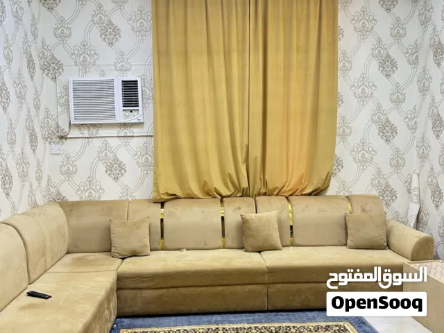 شقه ف صلالة الجديدة للايجار اليومي 30 ريال يومي