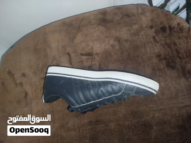 بوط اديداس 46 ، Adidas shoes 46