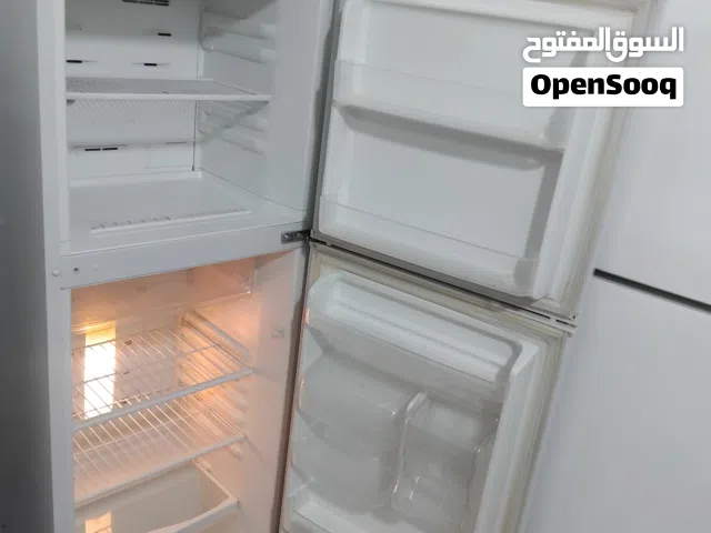 . للبيع ثلاجة ونسا 14 قدم استعمال خفيف معا التوصيل والكفاله