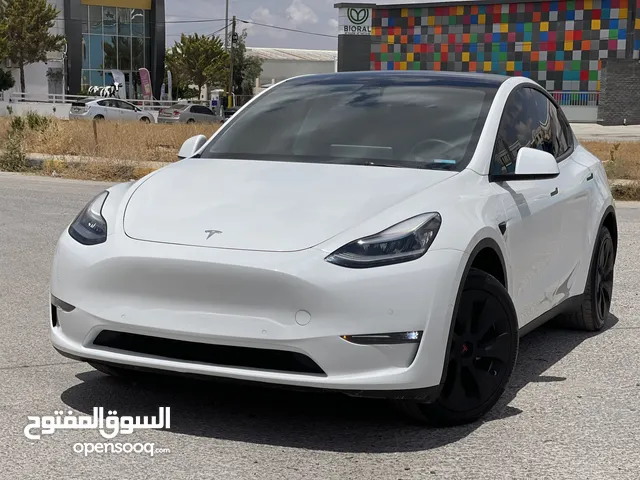 Tesla Model Y 2021 in Zarqa