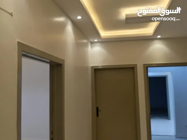 150 m2 1 Bedroom Apartments for Rent in Al Riyadh Al Khaleej