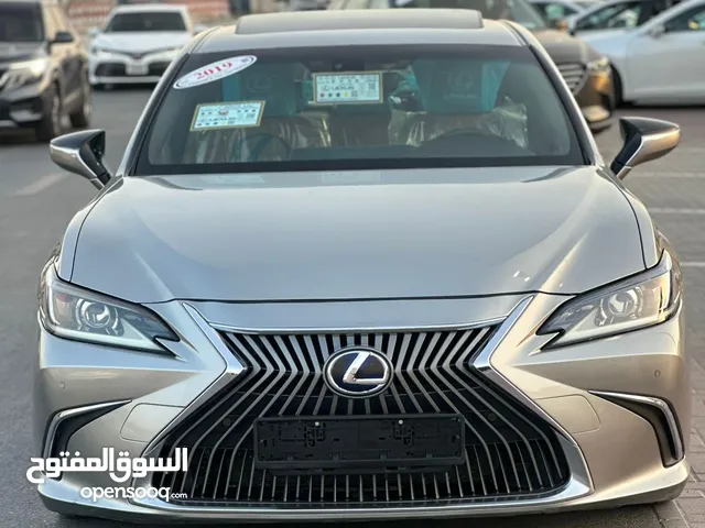 لكزس موديل 2019 خليجي هيبرد ES300
