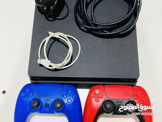 للبيع PS4 Slim + ألعاب + يد إضافية مجاناً!” “PS4 Slim + Games + Extra Controller for FREE